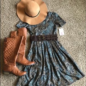 LuLaRoe Amelia dress- new with tags